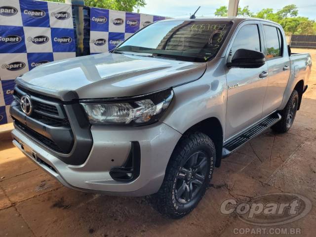 2024 TOYOTA HILUX CD 