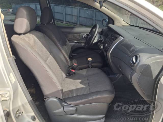 2014 NISSAN LIVINA 