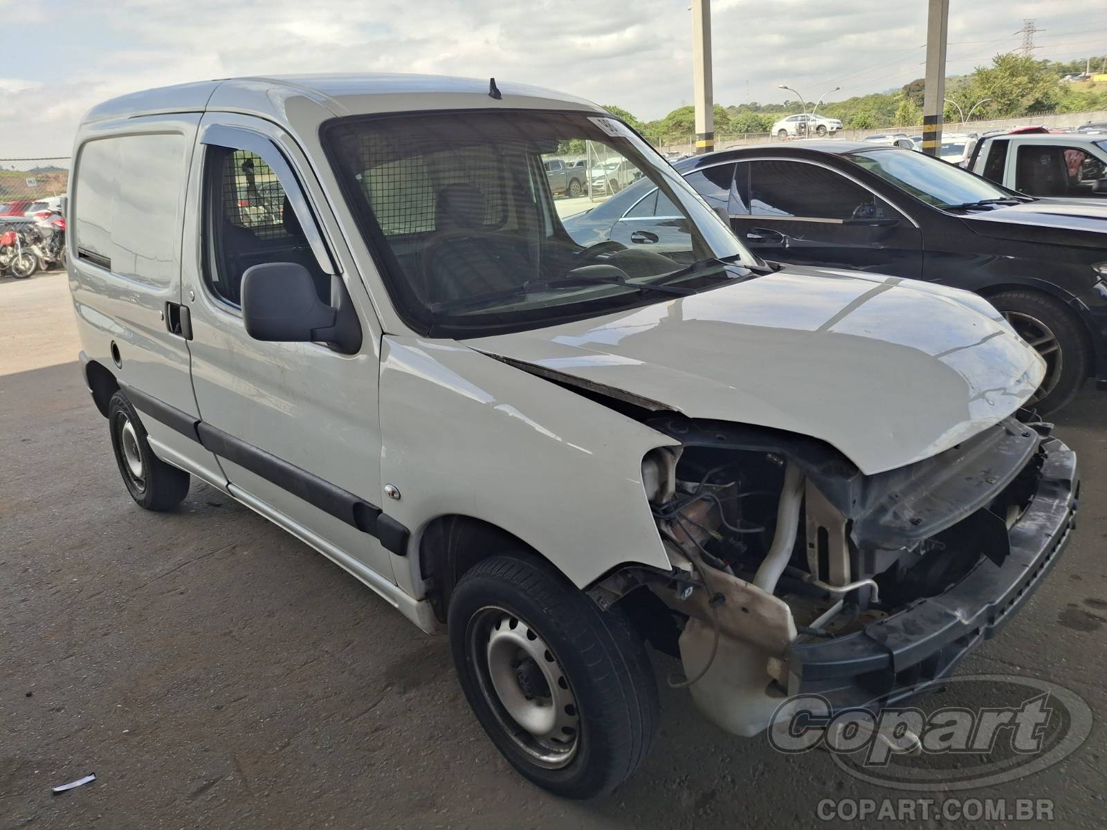 Veículo Peugeot Partner Peugeot Partner Furgão 1.6 16V 2014 Pequena Monta 2014 em leilão
