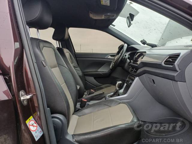 2020 VOLKSWAGEN T-CROSS 
