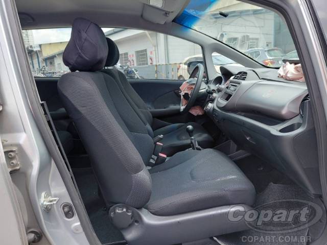 2009 HONDA FIT 