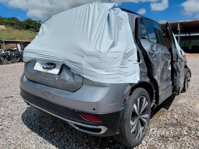 2024 VOLKSWAGEN T-CROSS 
