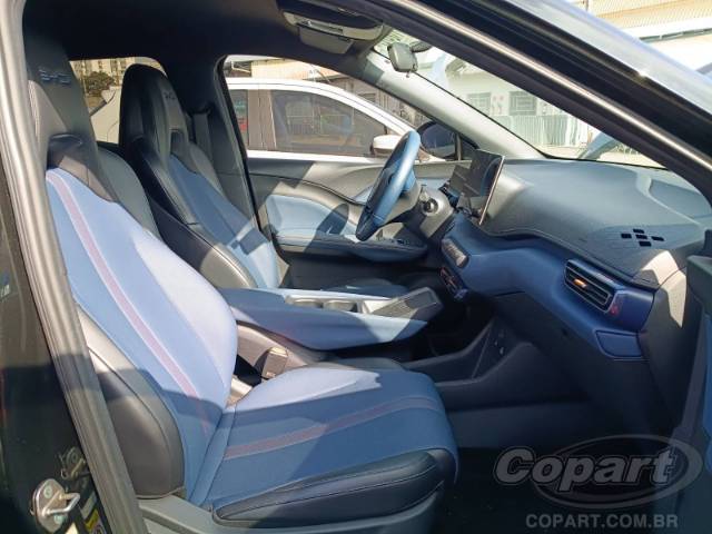 2025 BYD DOLPHIN MINI 