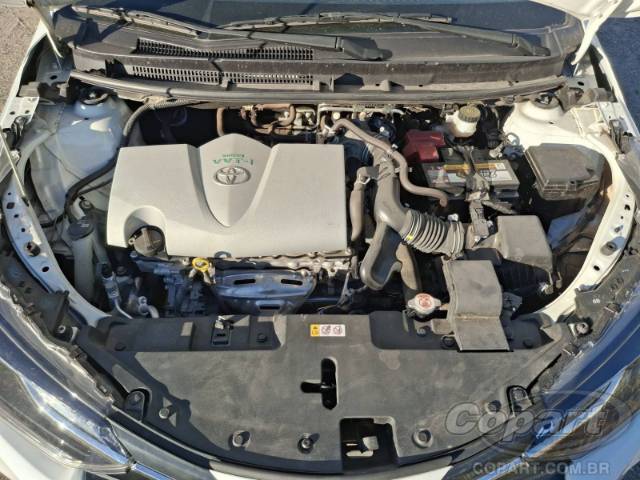 2024 TOYOTA YARIS SEDA 