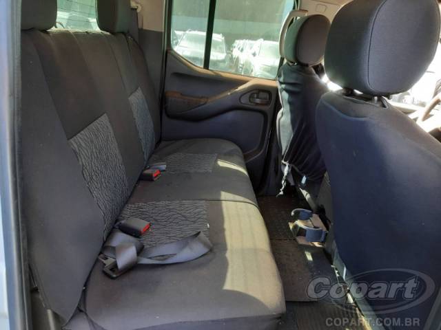 2013 NISSAN FRONTIER CD 