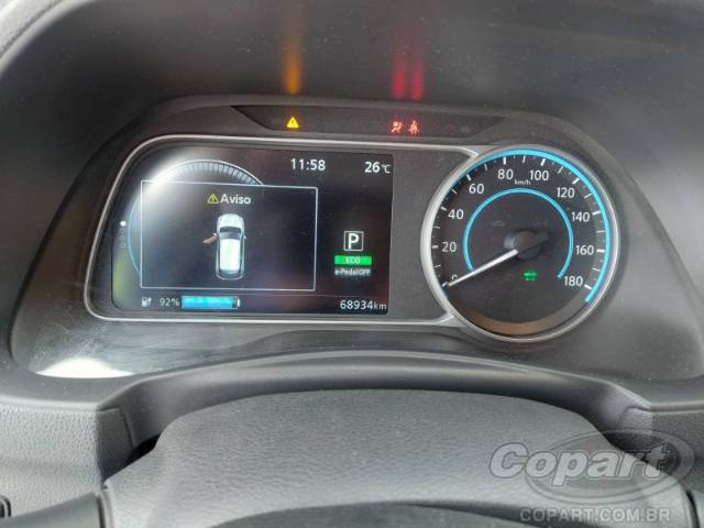 2022 NISSAN LEAF 