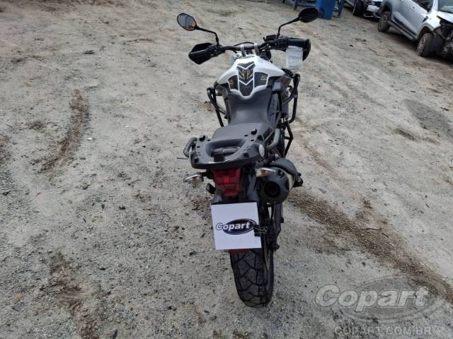 2015 TRIUMPH TIGER 