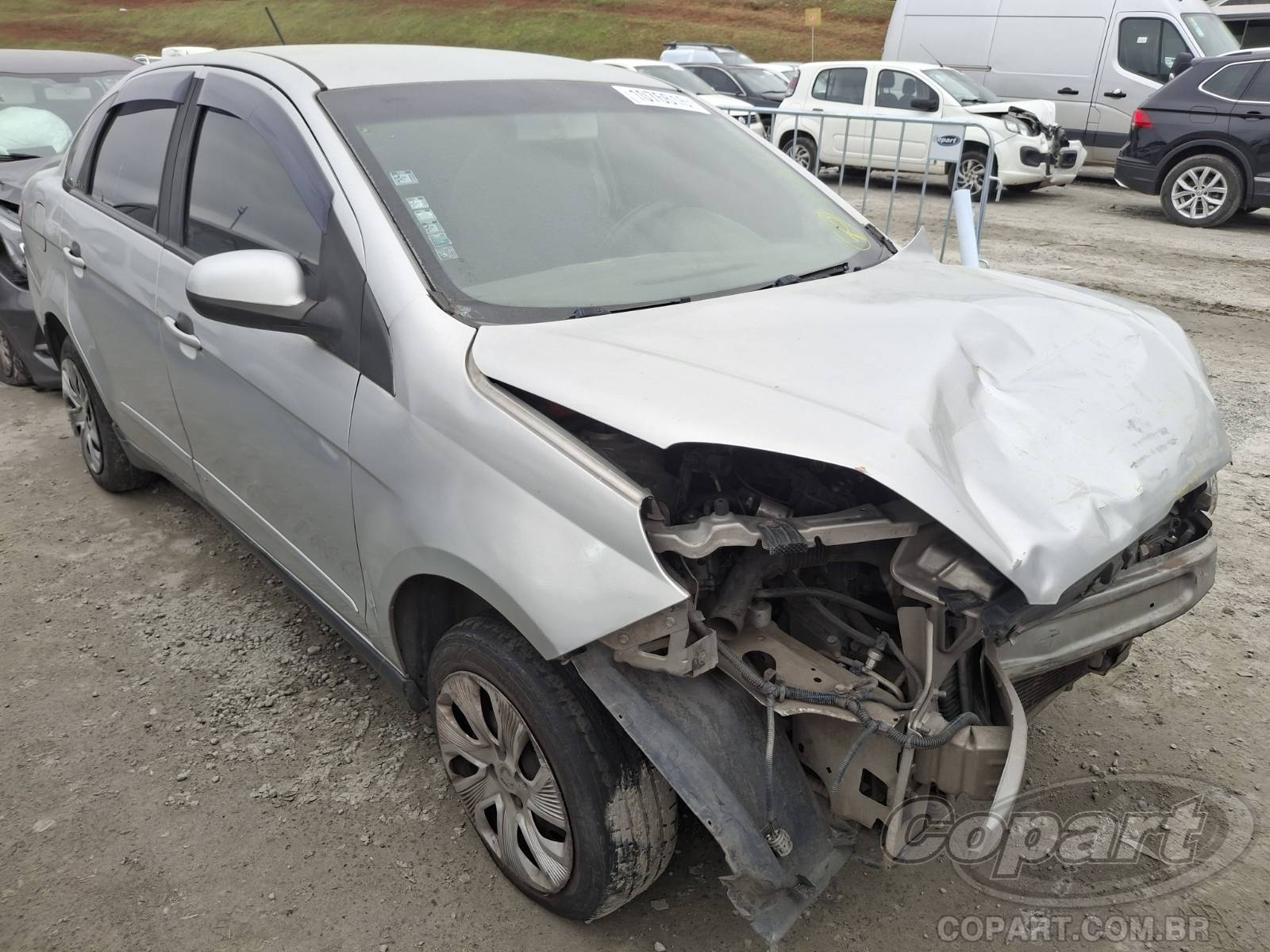 Veículo Fiat Grand Siena Fiat Grand Siena Attractive 1.4 Evo 2016 2016 em leilão