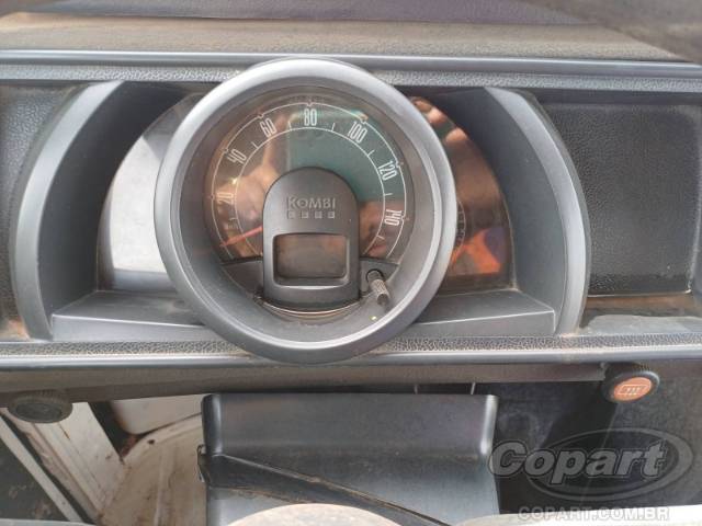 2013 VOLKSWAGEN KOMBI 