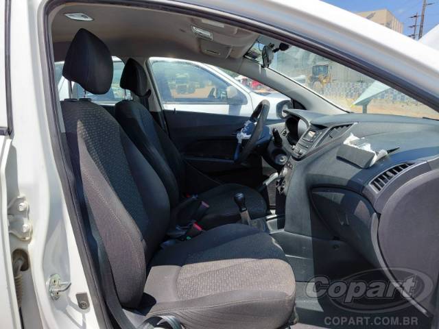 2016 HYUNDAI HB20 