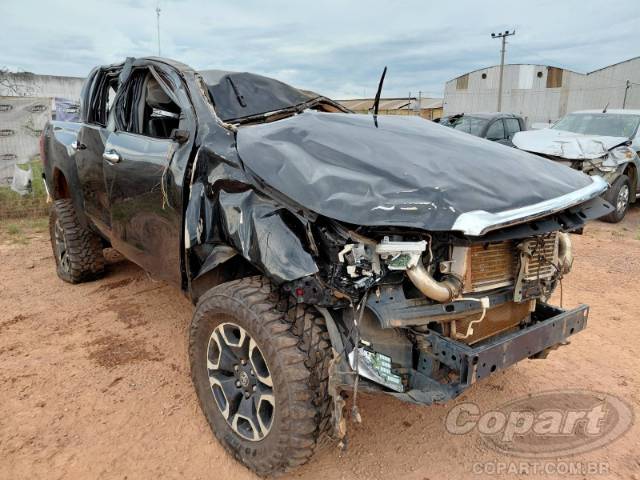 2022 TOYOTA HILUX CD 