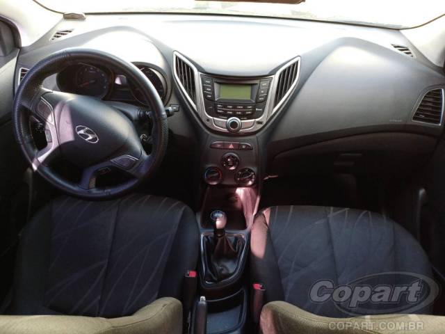 2014 HYUNDAI HB20 