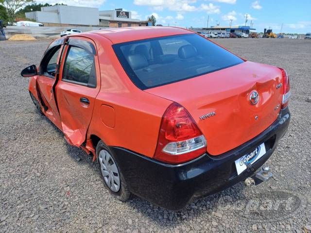 2017 TOYOTA ETIOS SEDA 