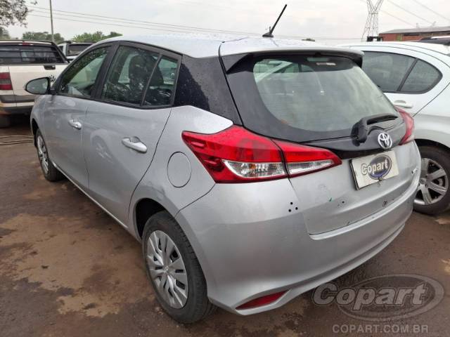 2023 TOYOTA YARIS 