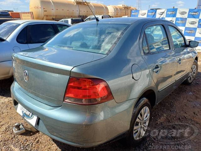 2010 VOLKSWAGEN VOYAGE 