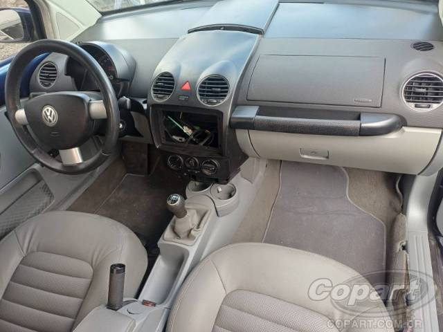 2009 VOLKSWAGEN NEW BEETLE 
