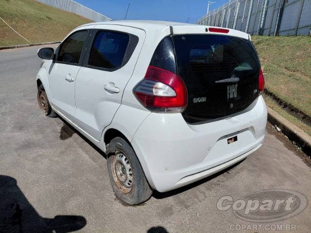2017 FIAT MOBI 