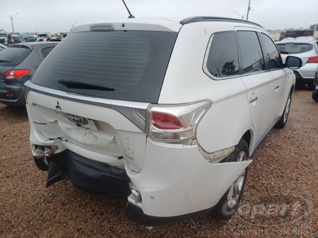2015 MITSUBISHI OUTLANDER 