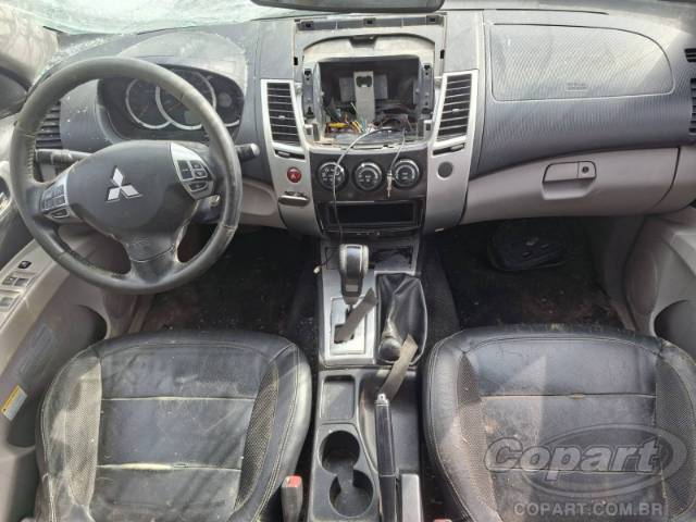 2012 MITSUBISHI PAJERO DAKAR 