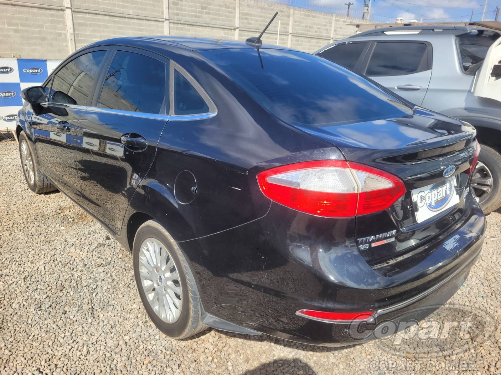 Foto 3: 2014 FORD FIESTA SEDAN