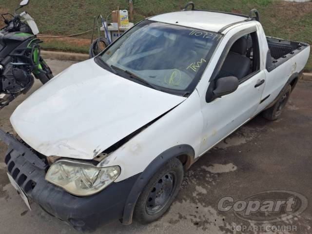 2011 FIAT STRADA 