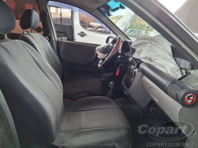 2015 CHEVROLET CLASSIC 