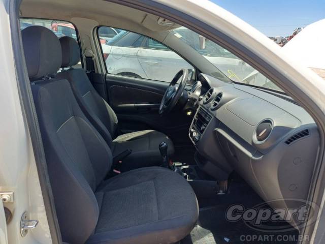 2014 VOLKSWAGEN GOL 