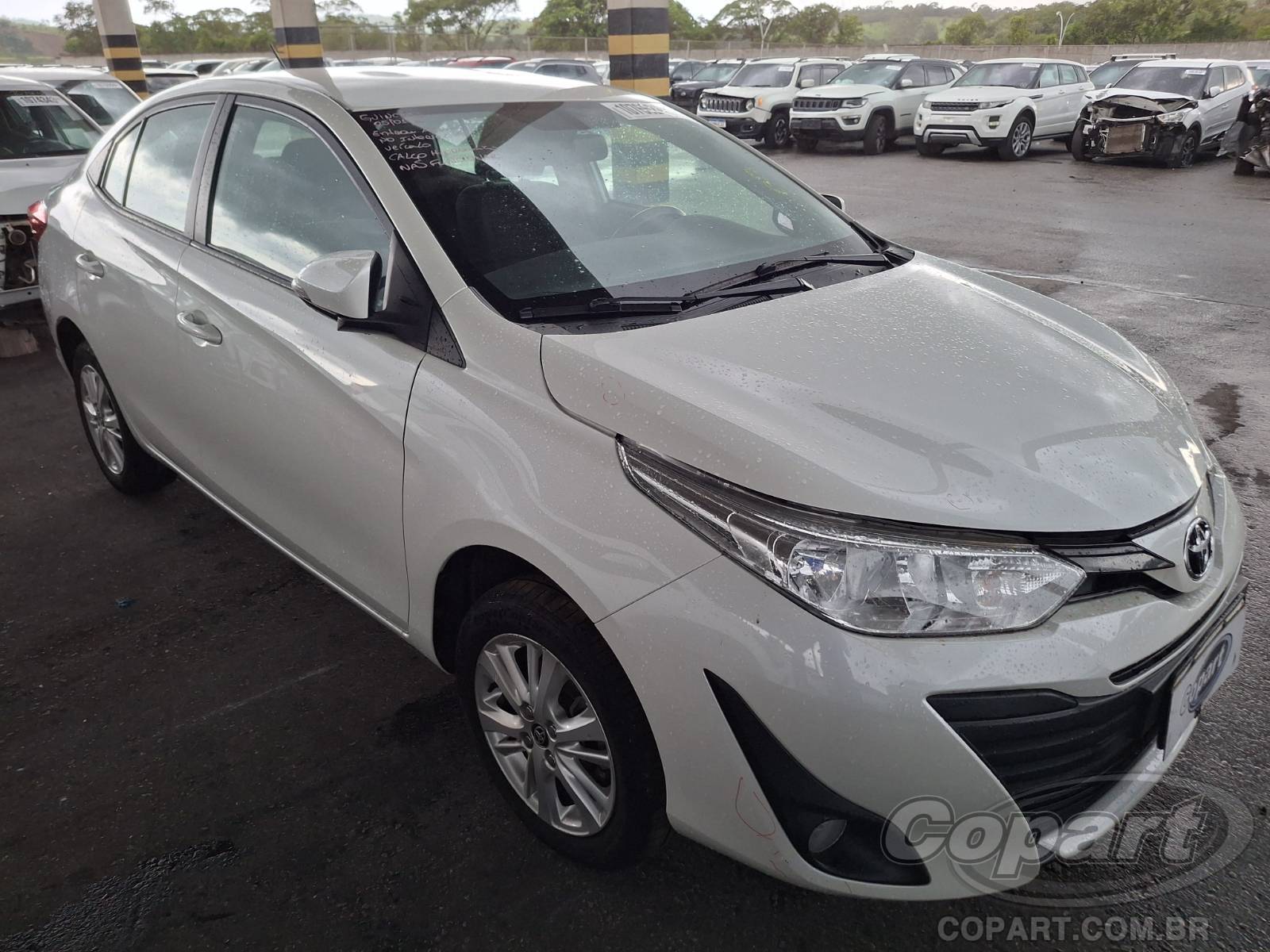 Veículo Toyota Yaris Toyota Yaris Seda XL CVT 1.5 16V Dual VVT-i 2019 2019 em leilão