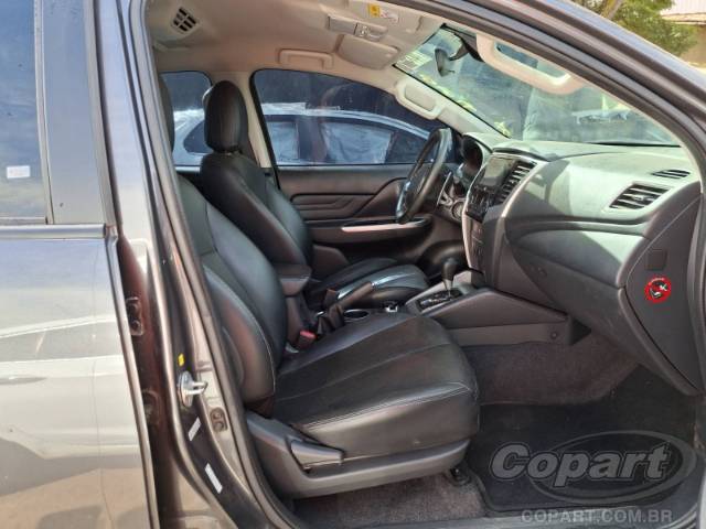 2025 MITSUBISHI L200 TRITON 