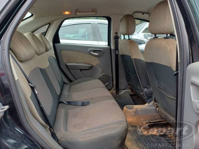 2013 FIAT GRAND SIENA 