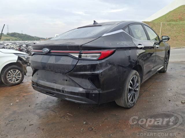 2023 JAC E-J7 