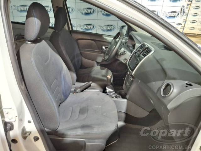 2015 RENAULT SANDERO 