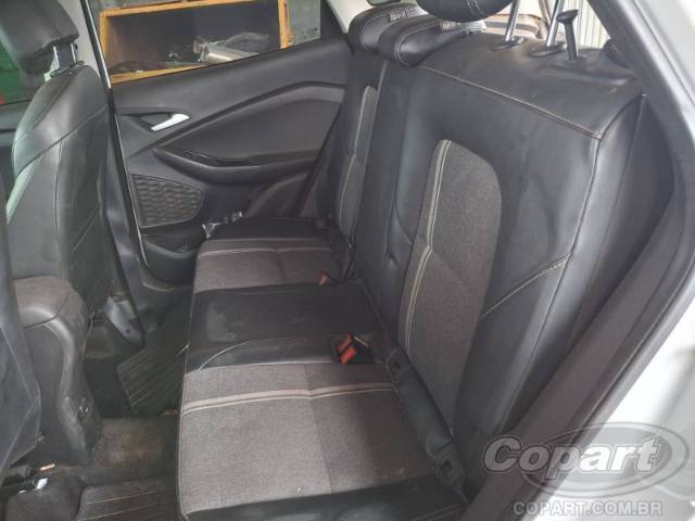 2024 CHEVROLET TRACKER 