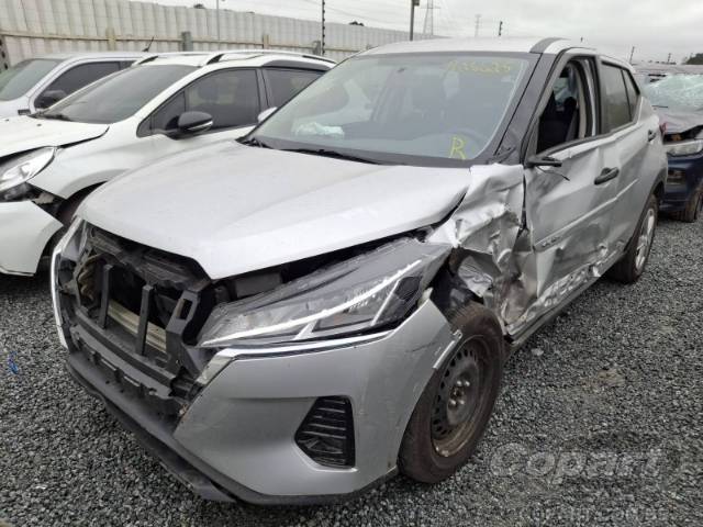2025 NISSAN Kicks Play 