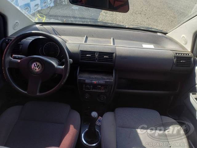2010 VOLKSWAGEN FOX 