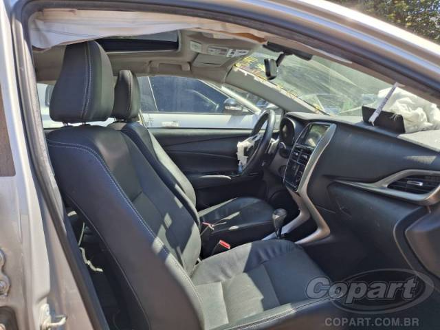 2020 TOYOTA YARIS SEDA 