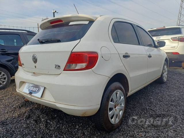 2011 VOLKSWAGEN GOL 