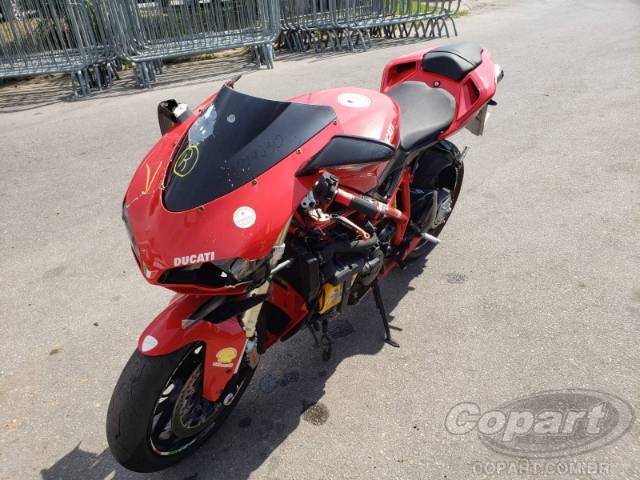 2013 DUCATI SUPERBIKE 