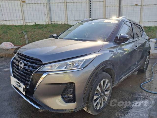 2024 NISSAN KICKS 