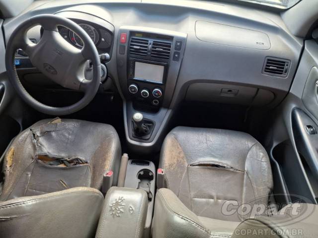 2010 HYUNDAI TUCSON 