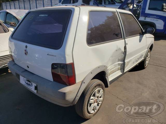 2013 FIAT UNO 