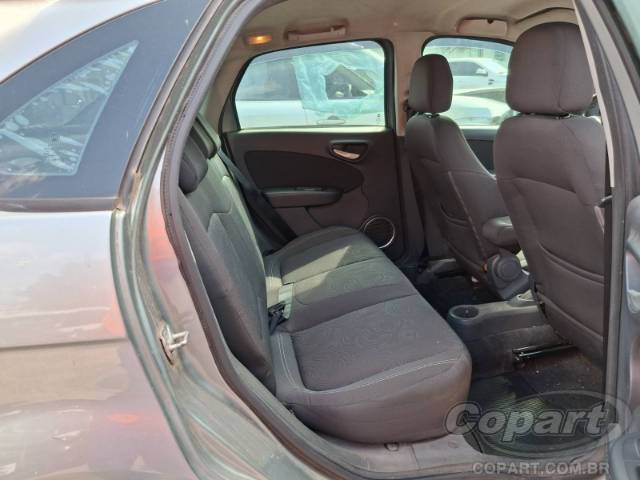 2013 FIAT GRAND SIENA 