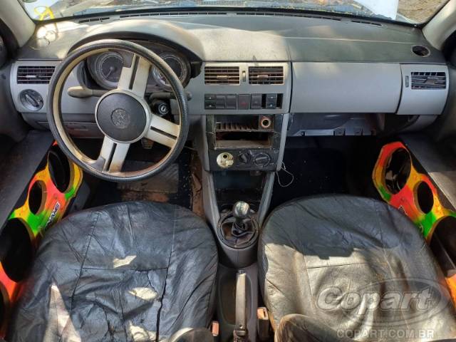 2002 VOLKSWAGEN GOL 