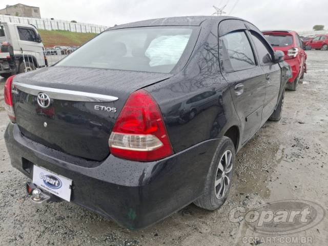 2018 TOYOTA ETIOS SEDA 