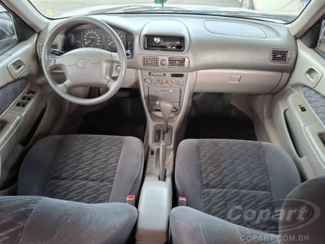 2002 TOYOTA COROLLA 