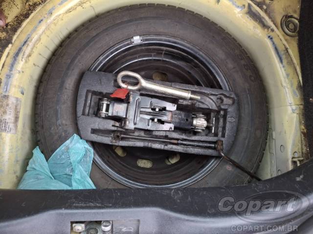 2009 VOLKSWAGEN NEW BEETLE 