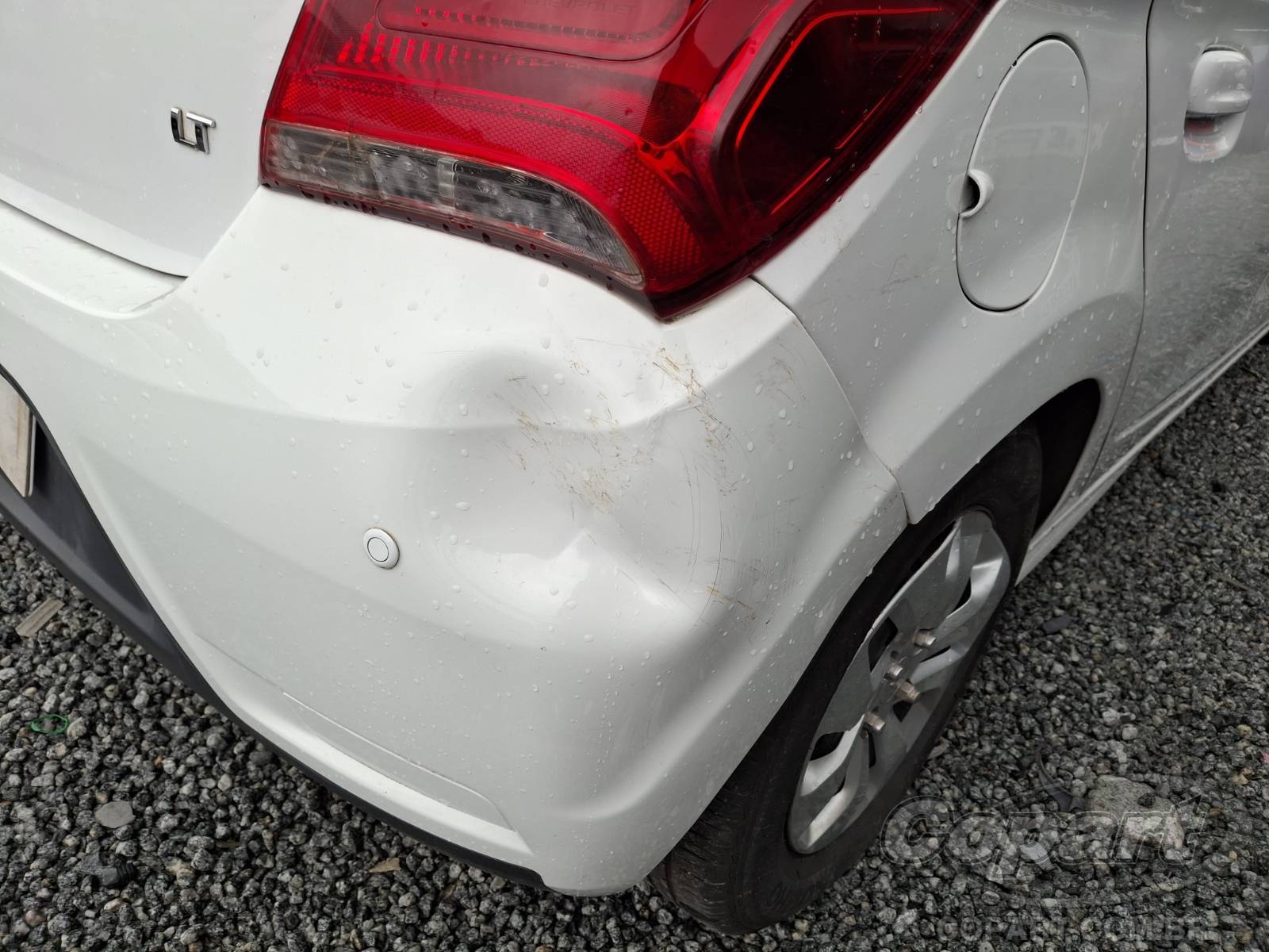 2018 CHEVROLET ONIX — foto 13 de 15