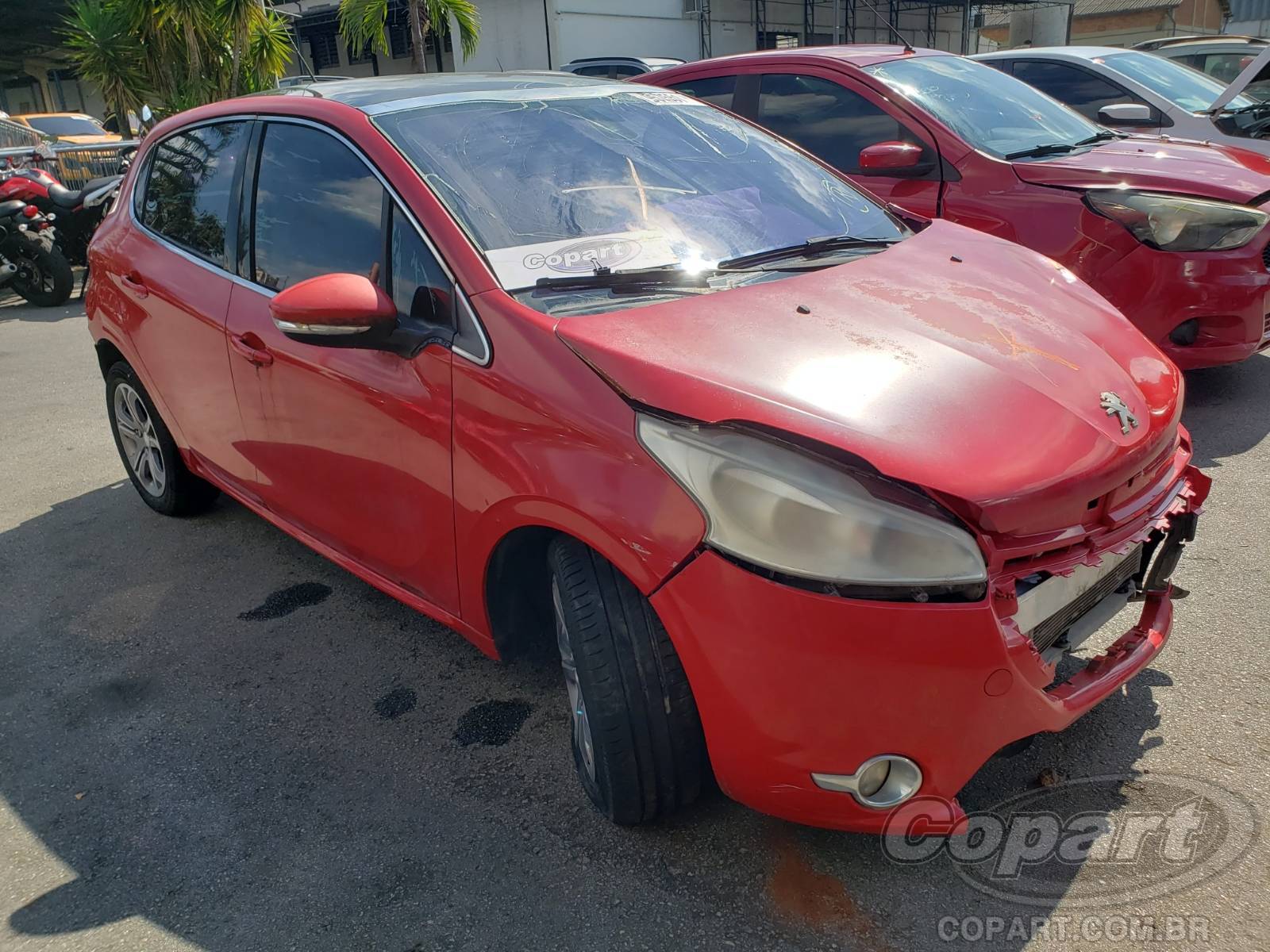 Veículo Peugeot 208 Peugeot 208 Griffe 1.6 16V VVT 2015 Colisão Média Monta 2015 em leilão