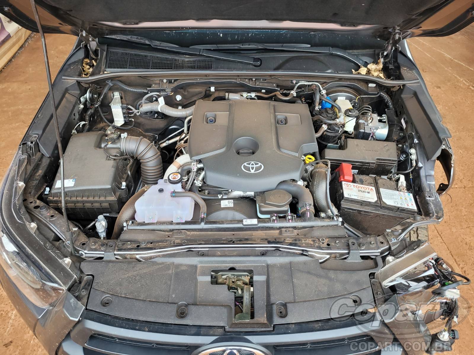 Foto 7 de 10: 2026 TOYOTA HILUX CD