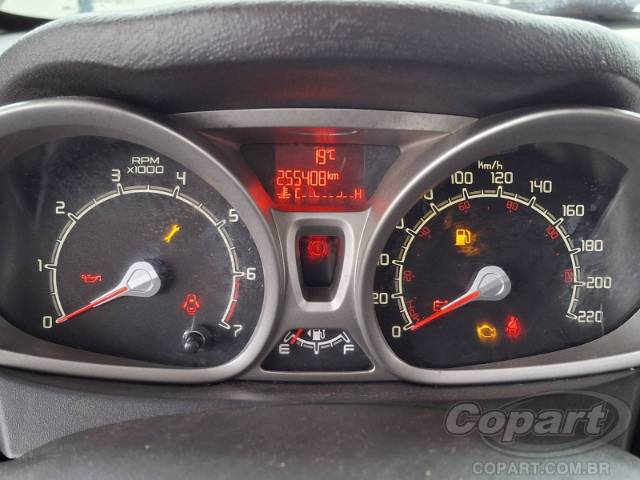 2013 FORD FIESTA SEDAN 